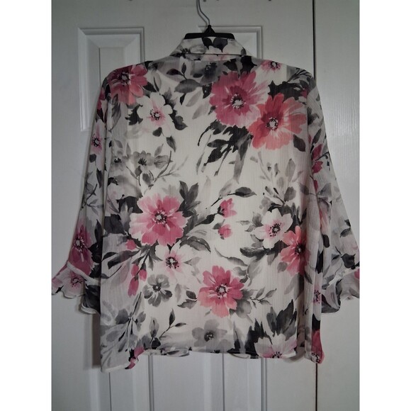 Women's Alfred Dunner Petite 3/4 Sleeve Blouse W/attached Tank Size 10P - Picture 7 of 7